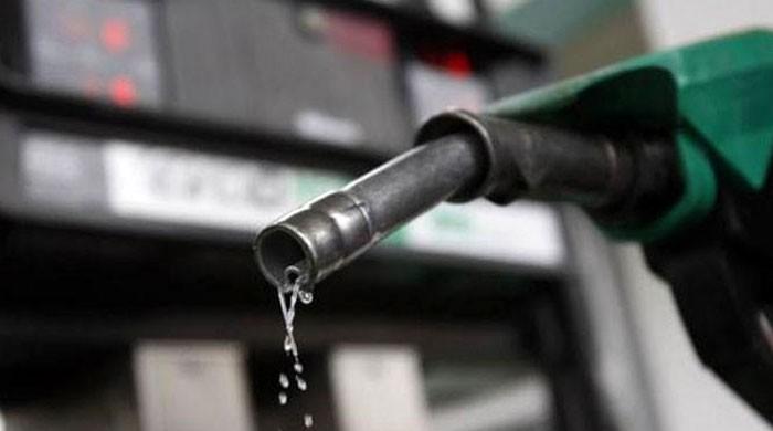Govt slashes petrol price by Rs15