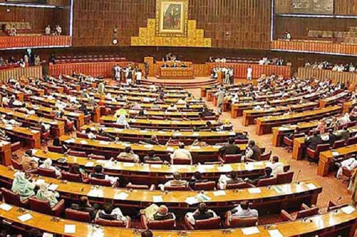 قومی اسمبلی میں سانحہ 9 مئی پر قرارداد متفقہ طور پر منظور