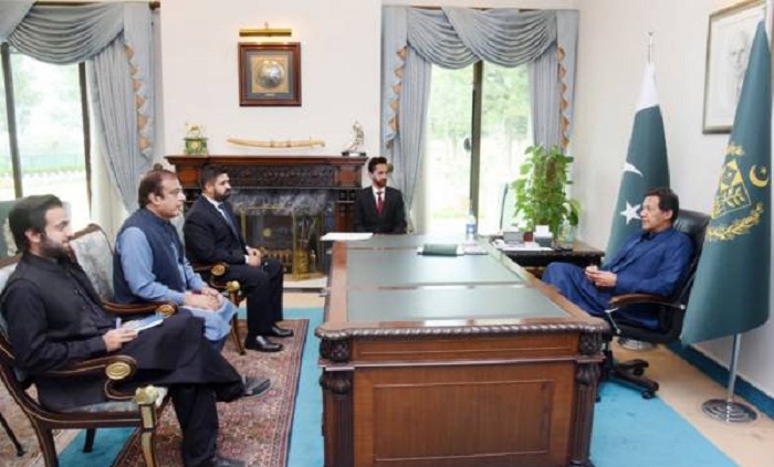 وزیراطلاعات و نشریات کی وزیر اعظم کو ڈیجیٹل ایڈورٹائزنگ پالیسی پر بریفنگ