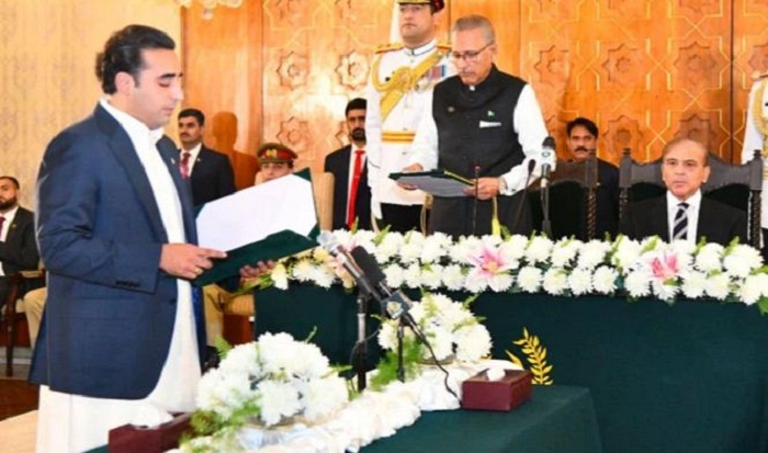 بلاول بھٹو زرداری نے وزیر خارجہ کے عہدے کا حلف اٹھا لیا