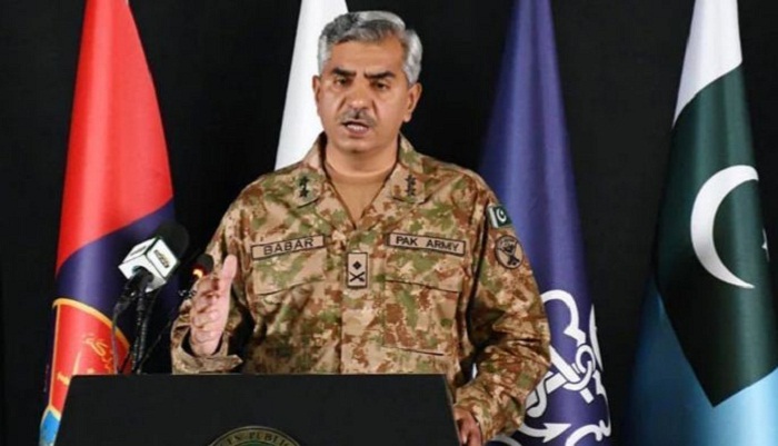 فوج کا خیال ہے پرویز مشرف کو واپس آنا چاہیے، جنرل افتخار