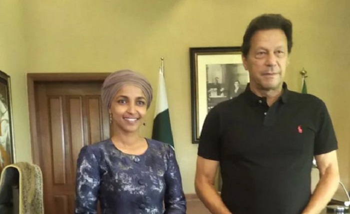 عمران خان سے امریکی رکن کانگریس الہان عمر کی بنی گالا میں ملاقات