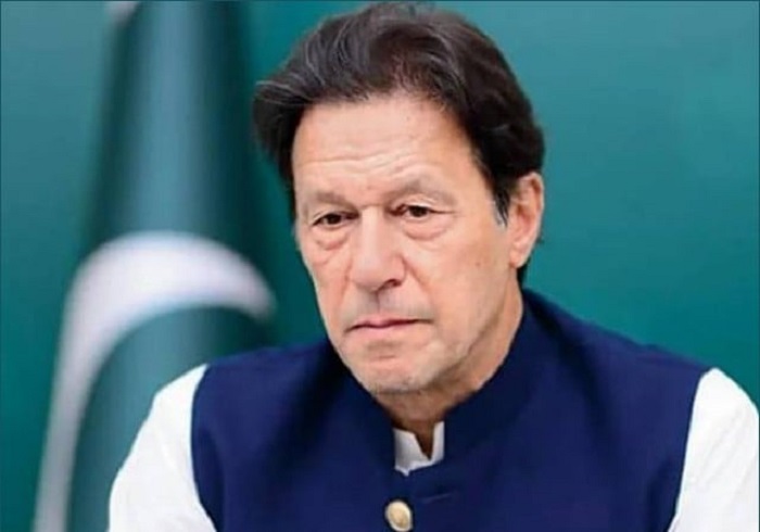 توشہ خانہ ریفرنس: الیکشن کمیشن نے عمران خان کو نااہل قرار دے دیا