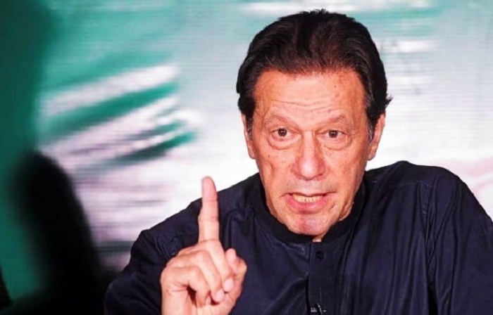 80 فیصد امکان ہے کہ منگل کو گرفتار کرلیا جاؤں گا، عمران خان