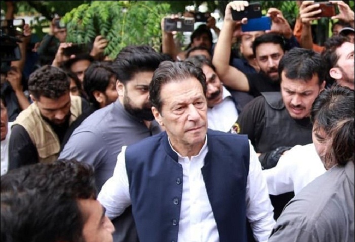 ملک میں نقصان چاہتے ہیں نہ انتشار، صرف الیکشن چاہتے ہیں، عمران خان