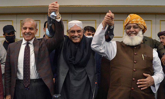 متحدہ اپوزیشن کا سپریم کورٹ سے فل کورٹ تشکیل دینے کا مطالبہ