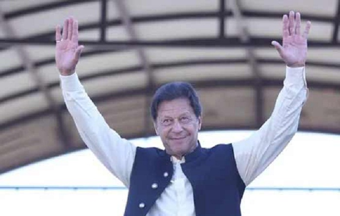 بیرونی سازش کامیاب نہیں ہونے دوں گا، وزیراعظم