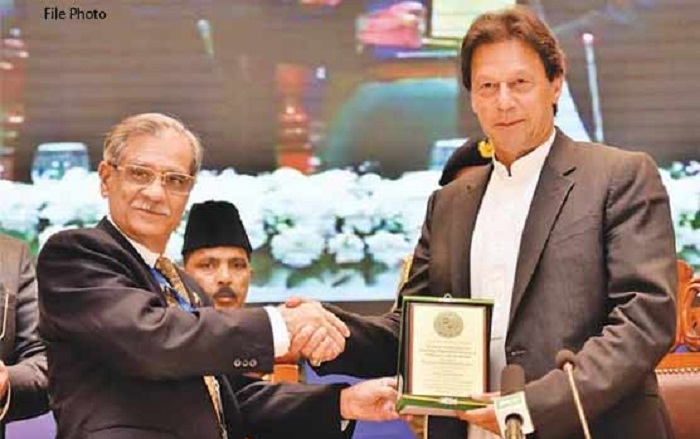 عمران خان سے ملاقات میں عدلیہ کی عزت کی بات کی، ثاقب نثار