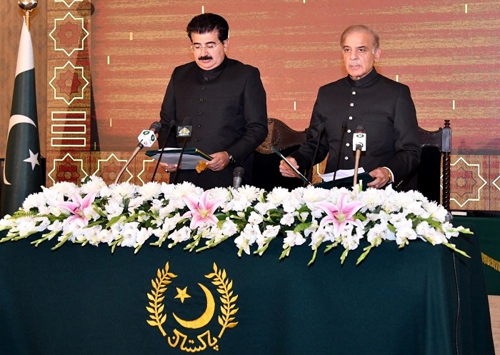 وزیراعظم شہباز شریف نے اپنے منصب کا حلف اٹھا لیا