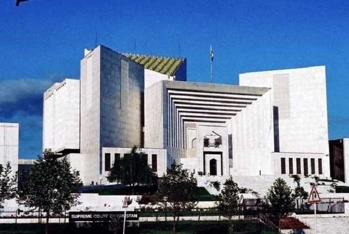 چیف جسٹس نے تفتیشی اداروں میں حکومتی مداخلت کا ازخود نوٹس لے لیا